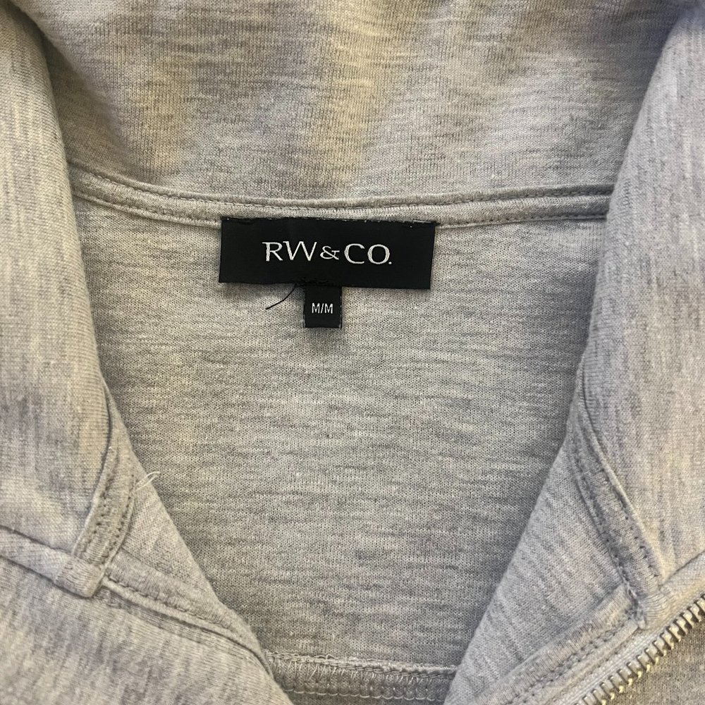 R&W Co. medium sweater